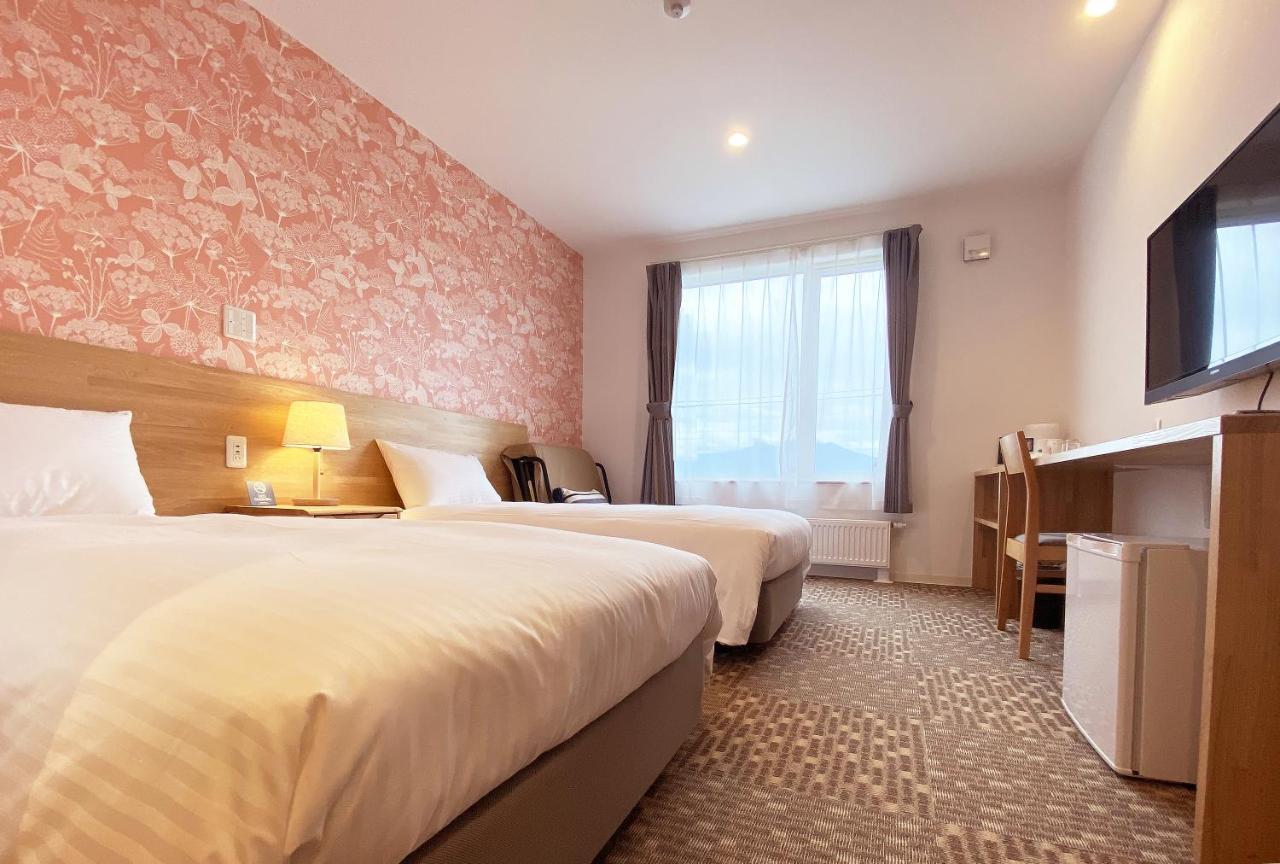 Hotel Hanafuji Inn Nakafurano Ngoại thất bức ảnh