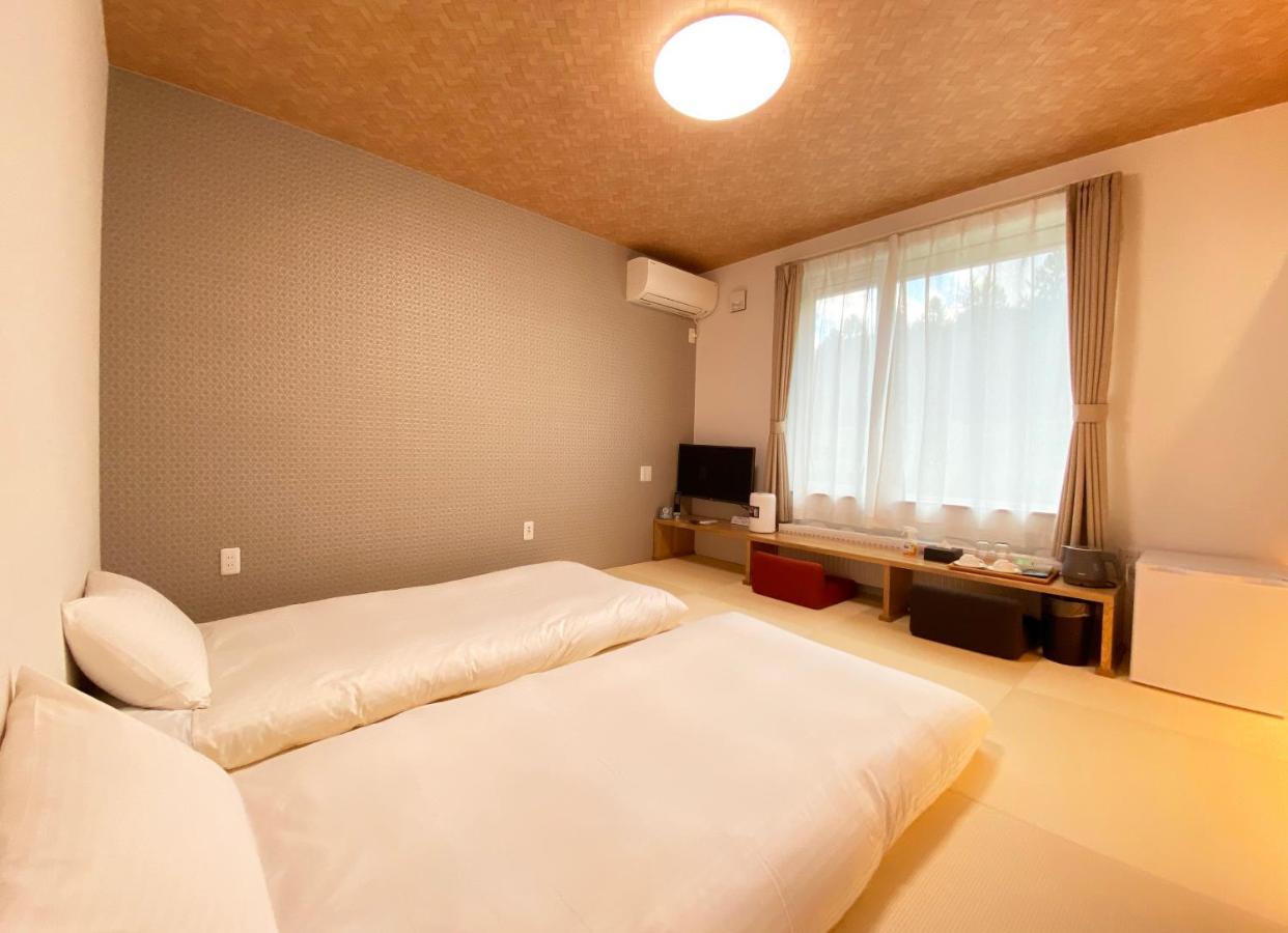 Hotel Hanafuji Inn Nakafurano Ngoại thất bức ảnh